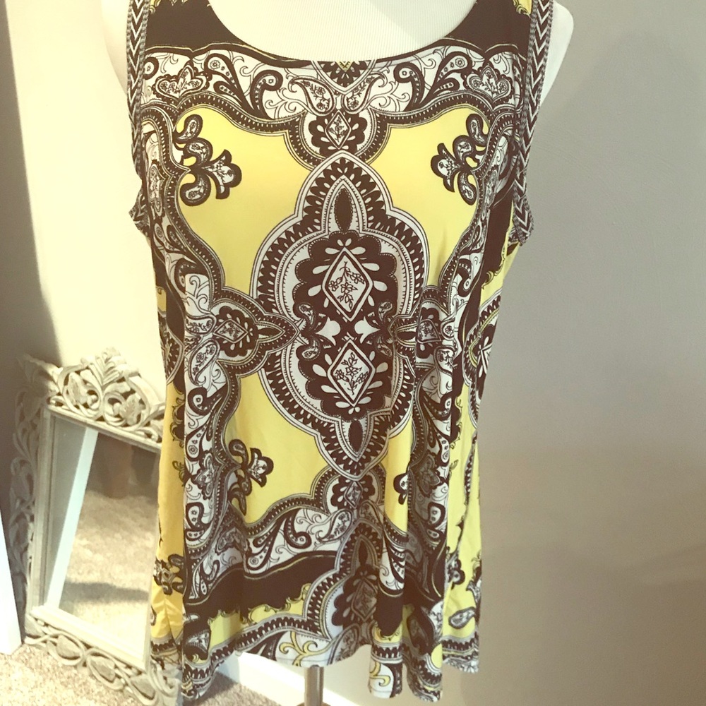 Classy sleeveless I. N. C. Top